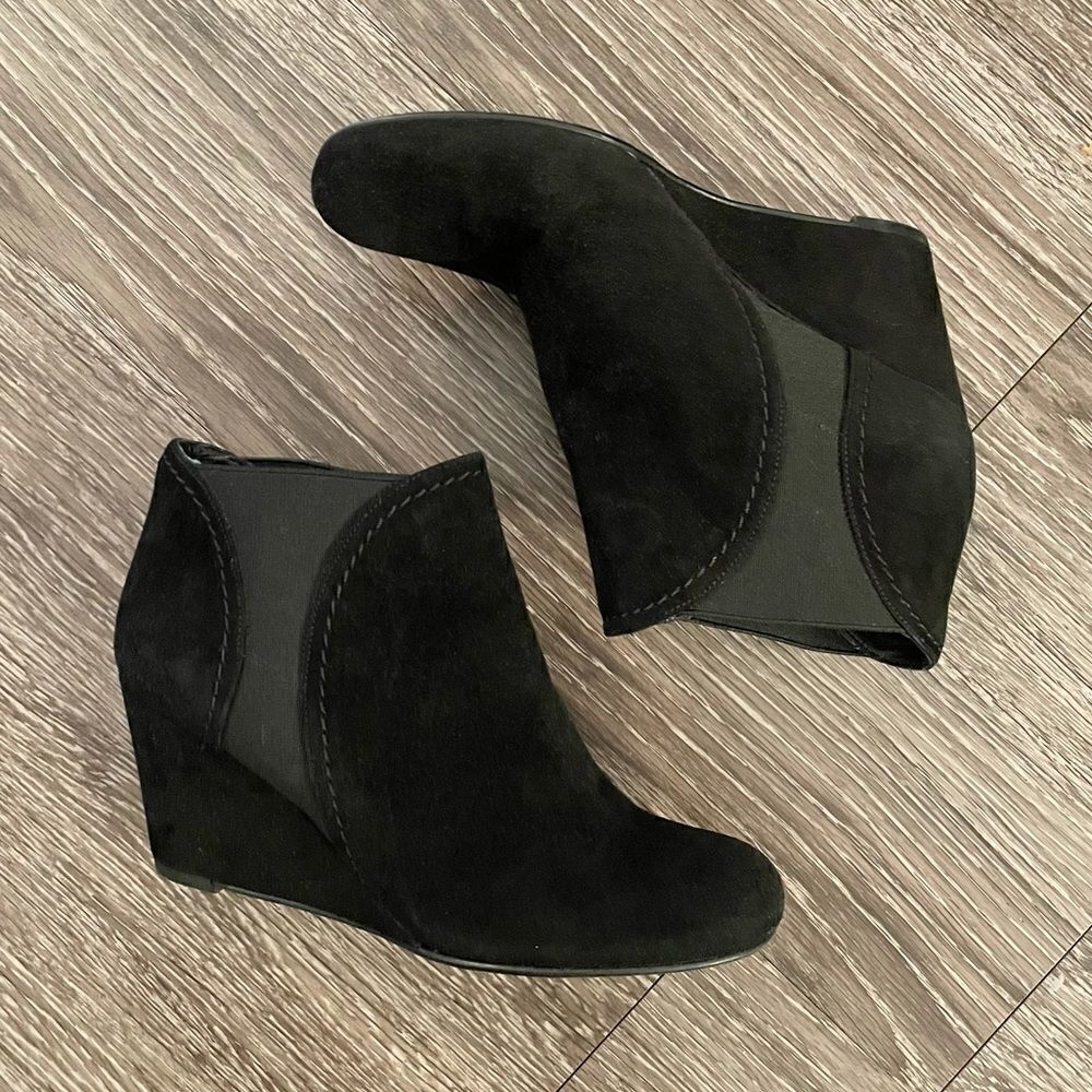 Stuart Weitzman wedge boot